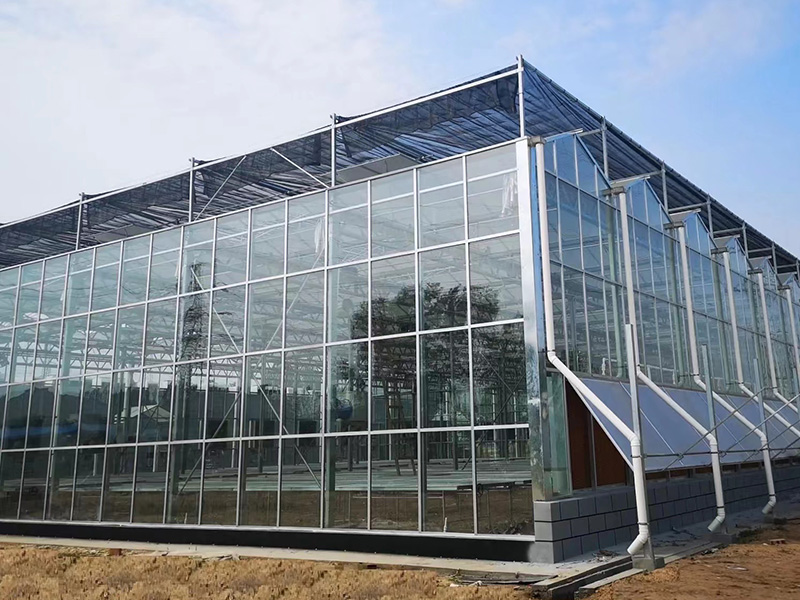 智能玻璃温室的降温方法